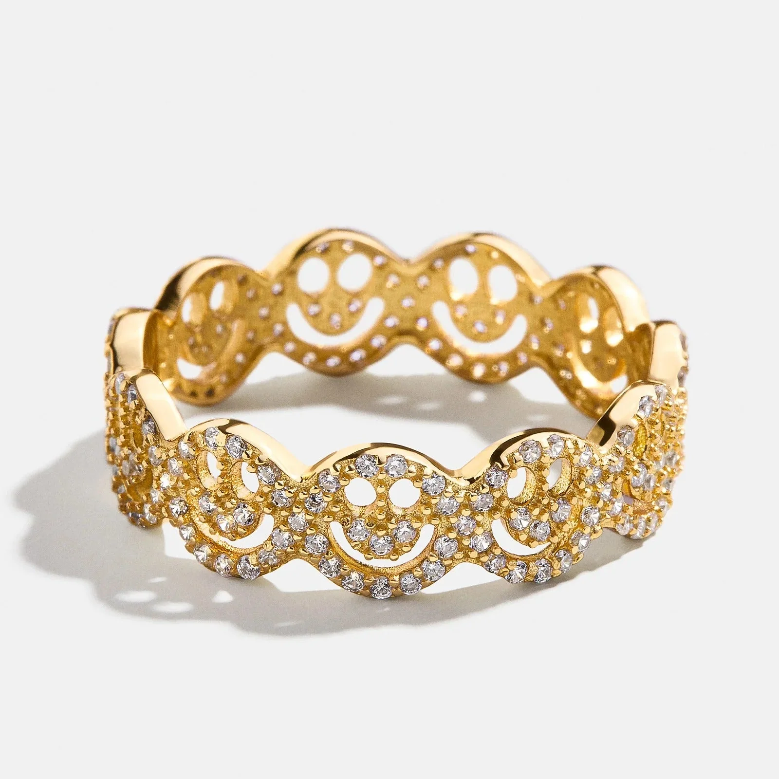 18K Gold Smiley Pavé Ring - Smiley Face